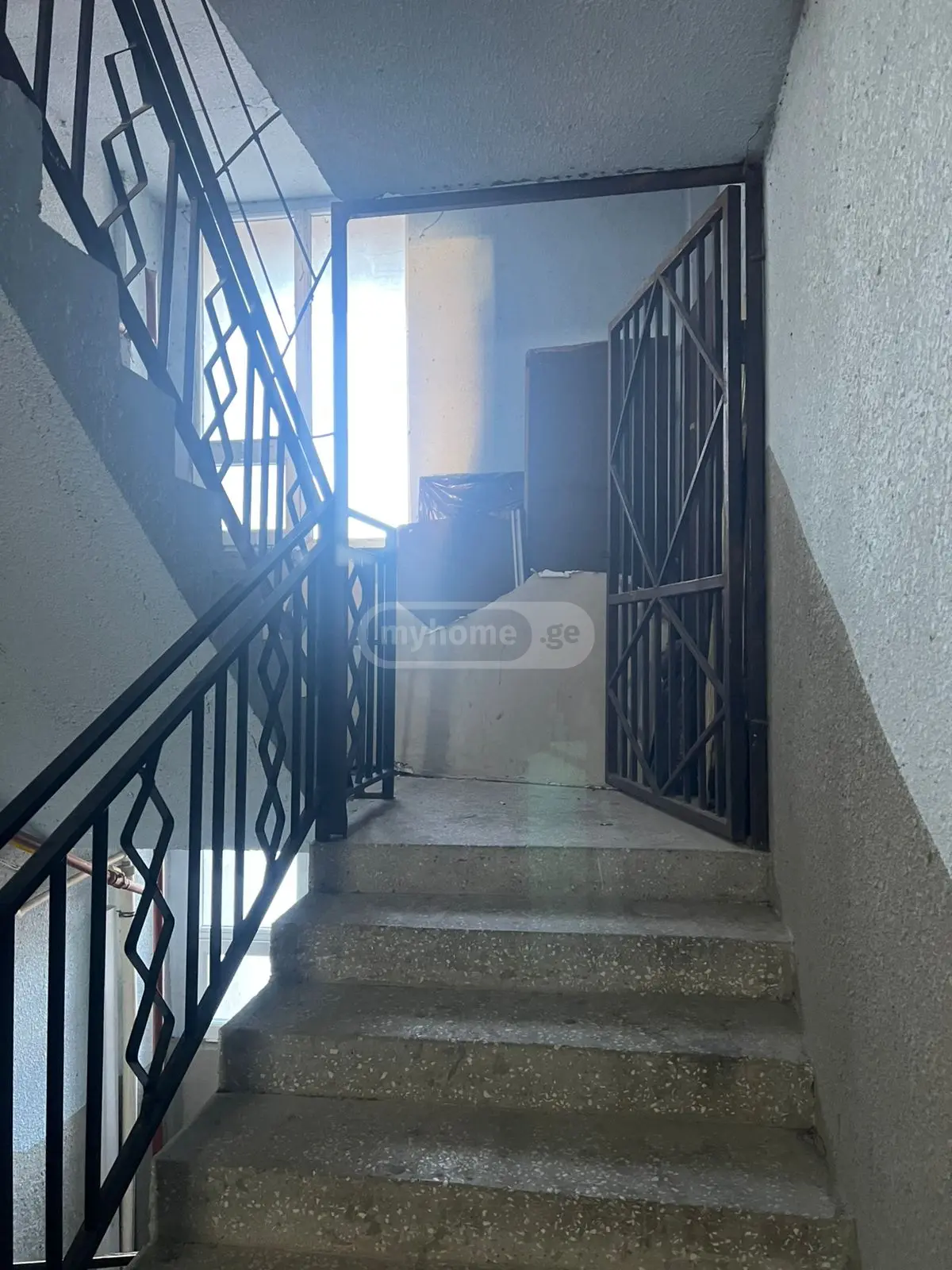 For Sale 5 Room Apartment Khelvachaurshi view 3