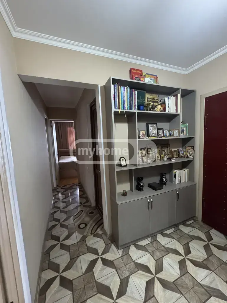 For Sale 3 Room Apartment Kutaisshi view 9