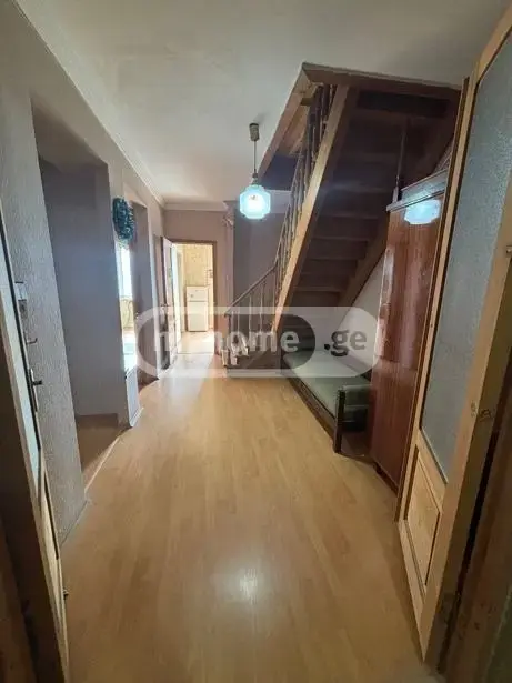 For Rent 4 Room Apartment Mtskhetashi view 8