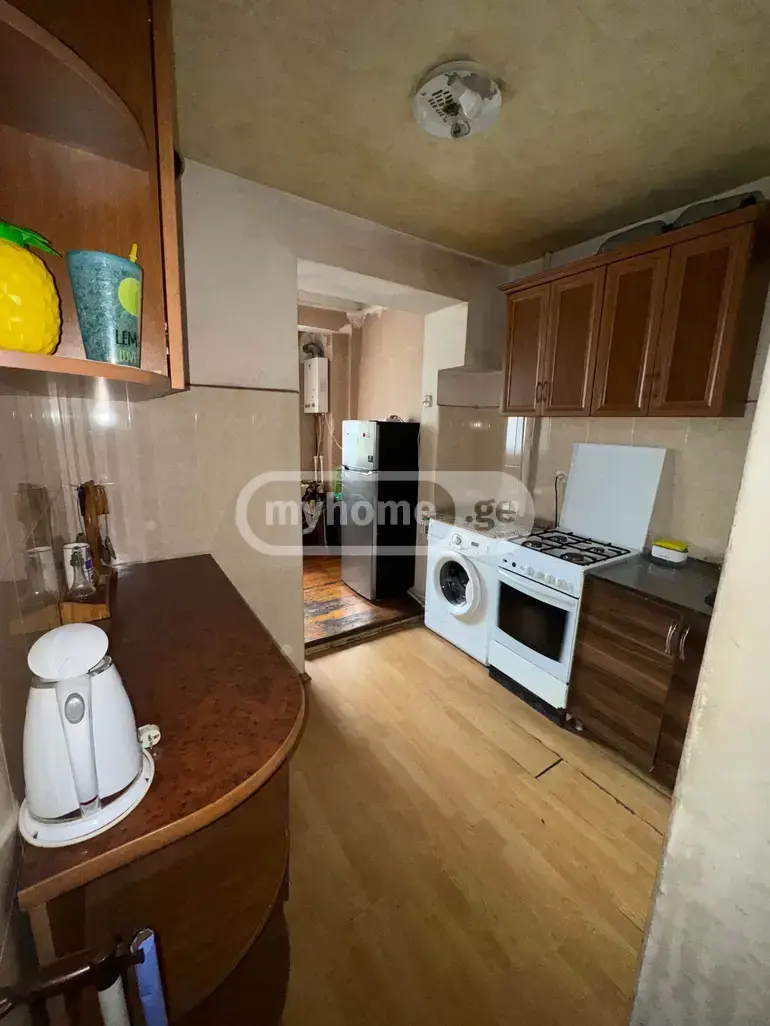 For Sale 2 Room Apartment Kutaisshi view 1