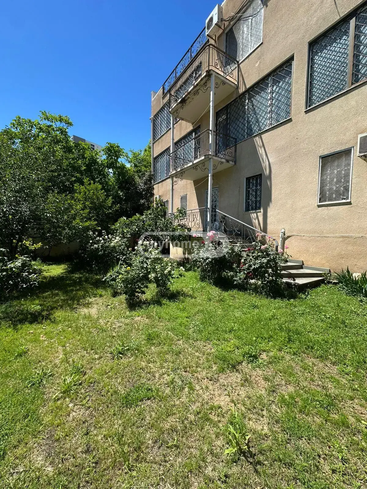 For Rent 9 Room Country House view 1