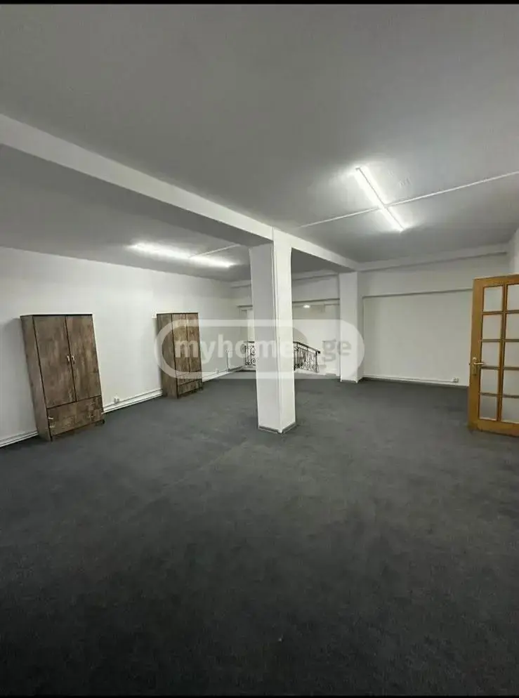For Rent 9 Room Country House view 9