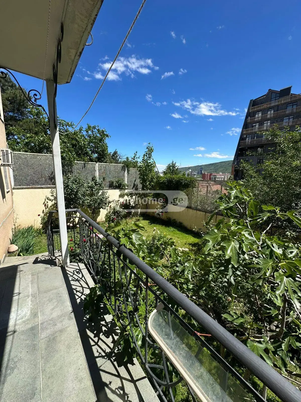 For Rent 9 Room Country House view 5