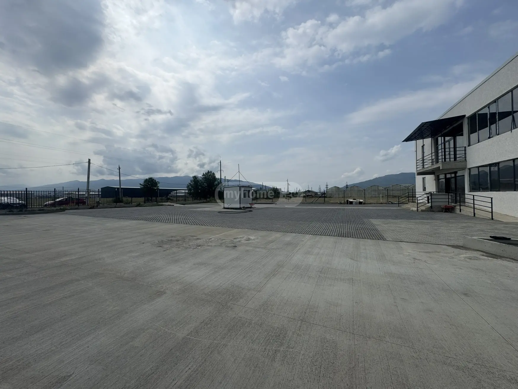 For Rent Sasatsqobe Commercial Space Mtskhetis Munitsipalitetshi view 9