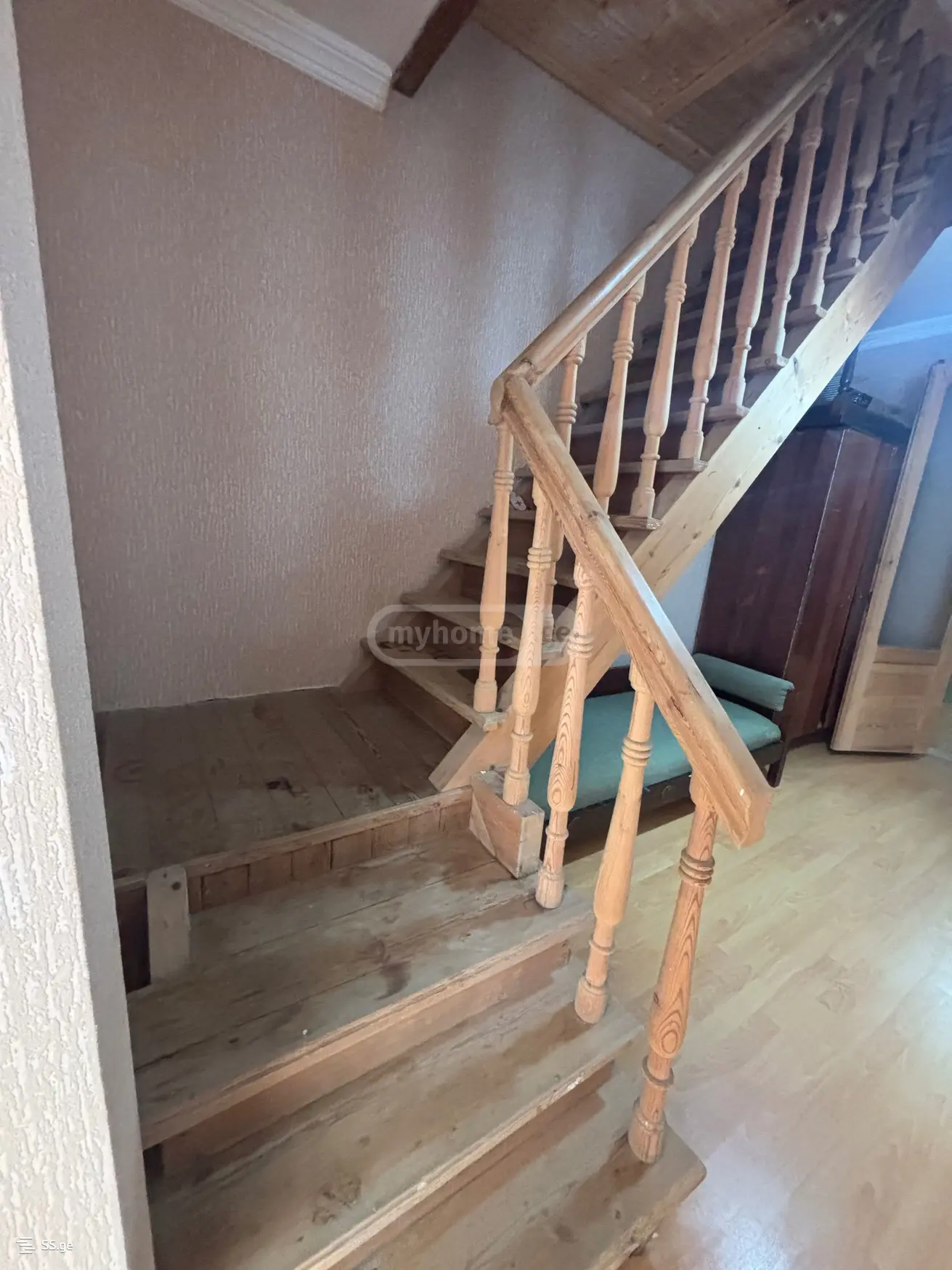 For Rent 4 Room Apartment Mtskhetashi view 7