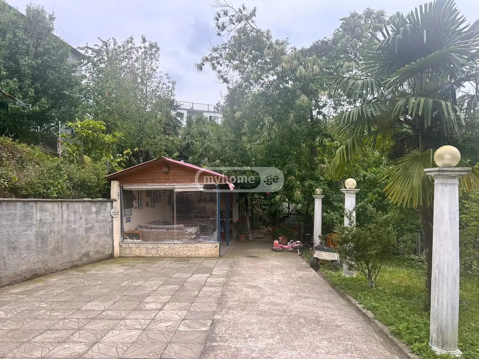 For Rent 1 Room Apartment view 3