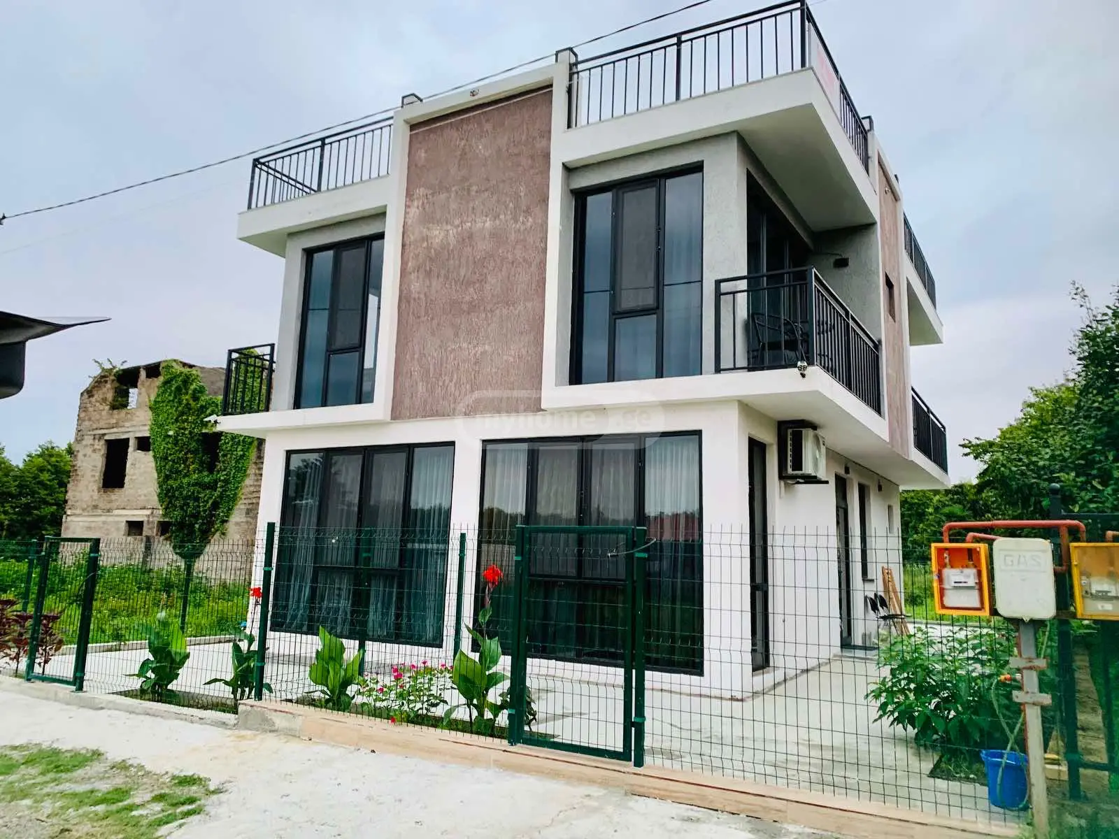 For Sale 6 Room Country House Ozurgetis Munitsipalitetshi view 1