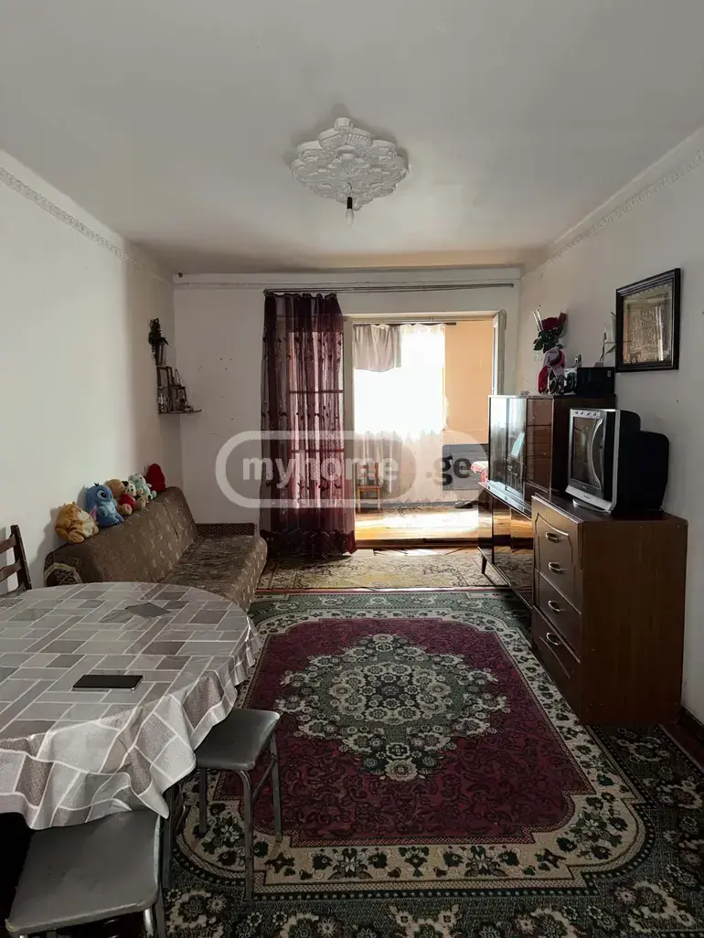 For Sale 2 Room Apartment Kutaisshi view 7