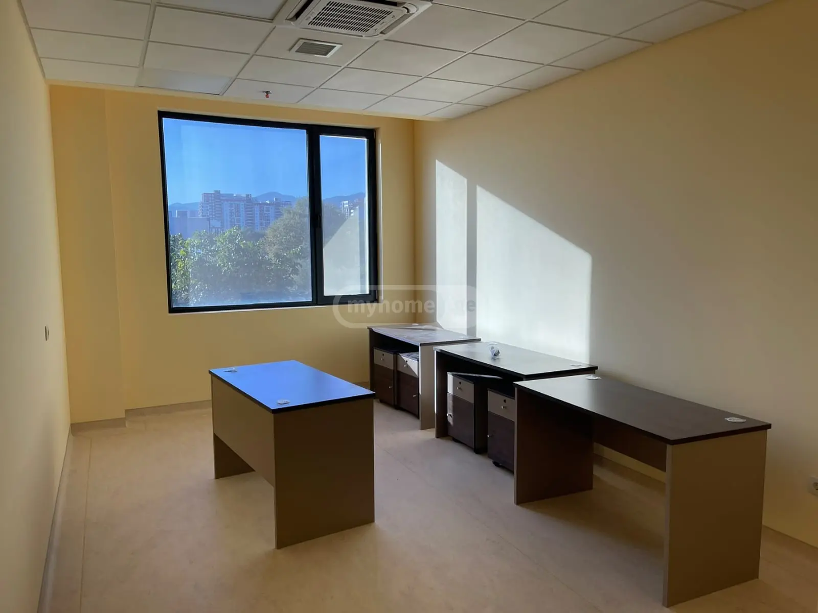 For Sale Mtliani Shenoba Commercial Space Dighmis Masivshi view 6