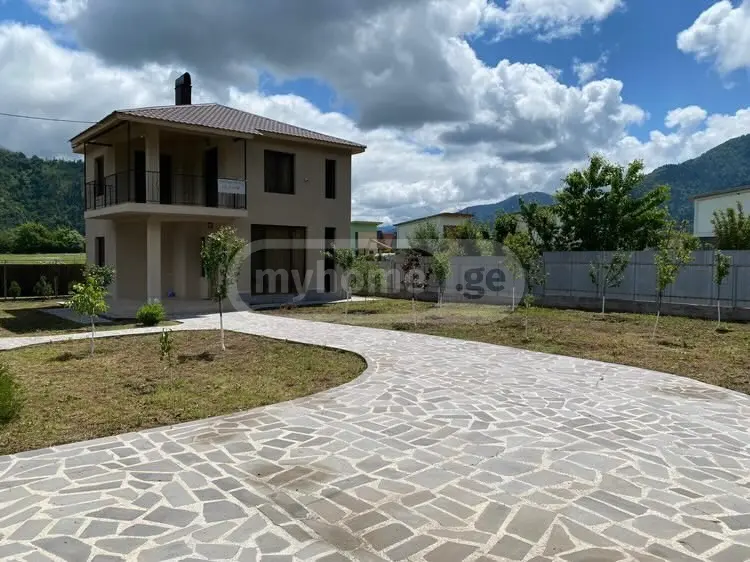 For Sale 4 Room Country House Borjomshi view 10