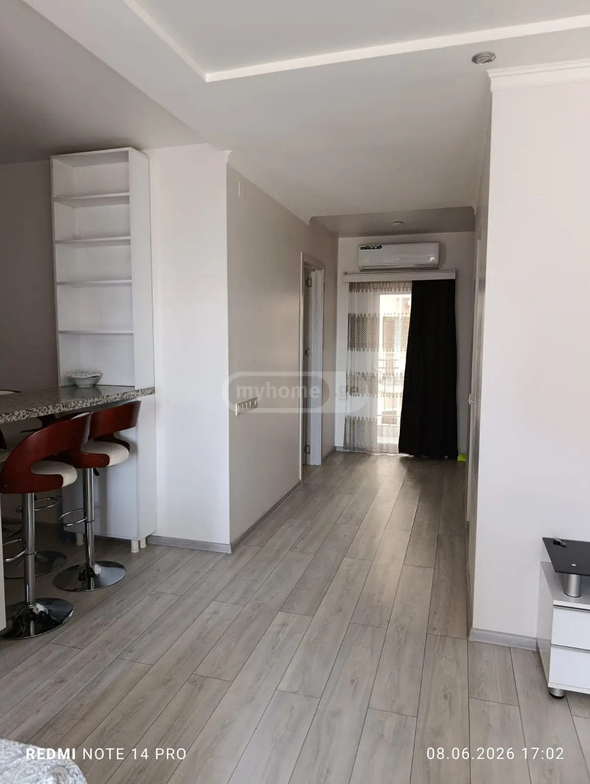 For Rent 3 Room Apartment view 2