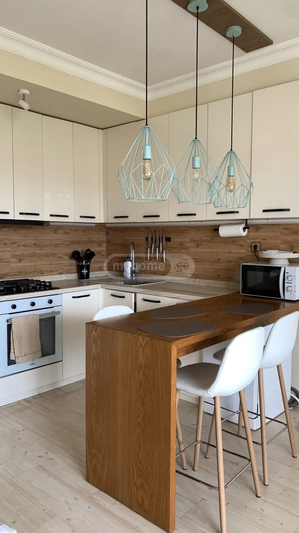 For Rent 4 Room Apartment view 1