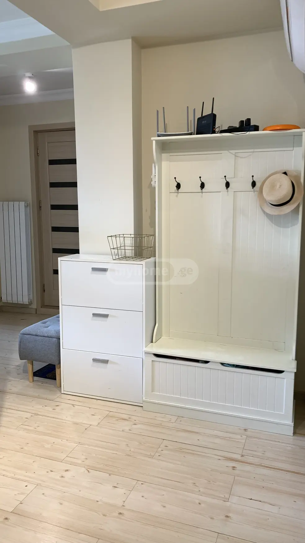 For Rent 4 Room Apartment view 3