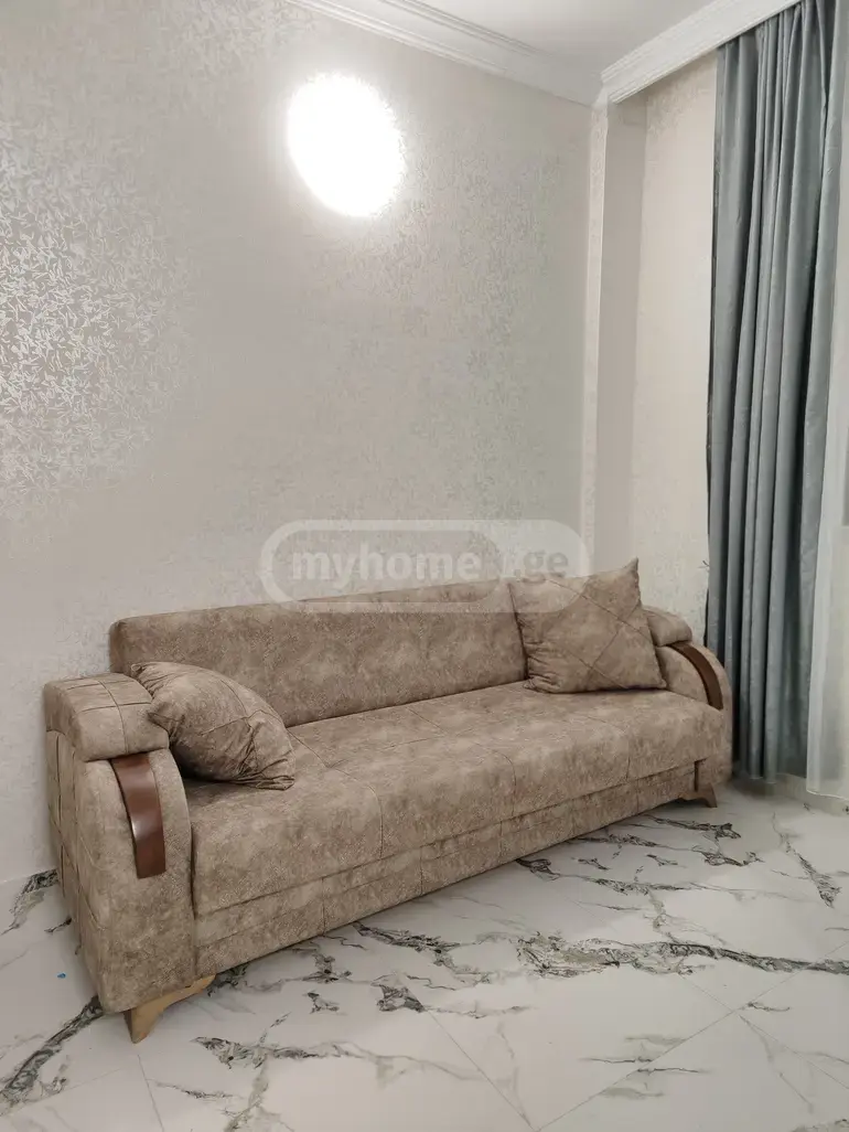 For Rent 3 Room Apartment view 2