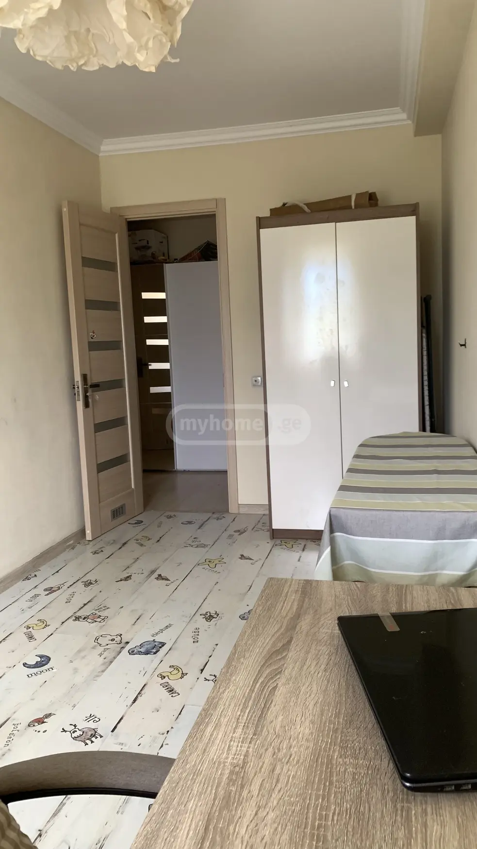 For Rent 4 Room Apartment view 12