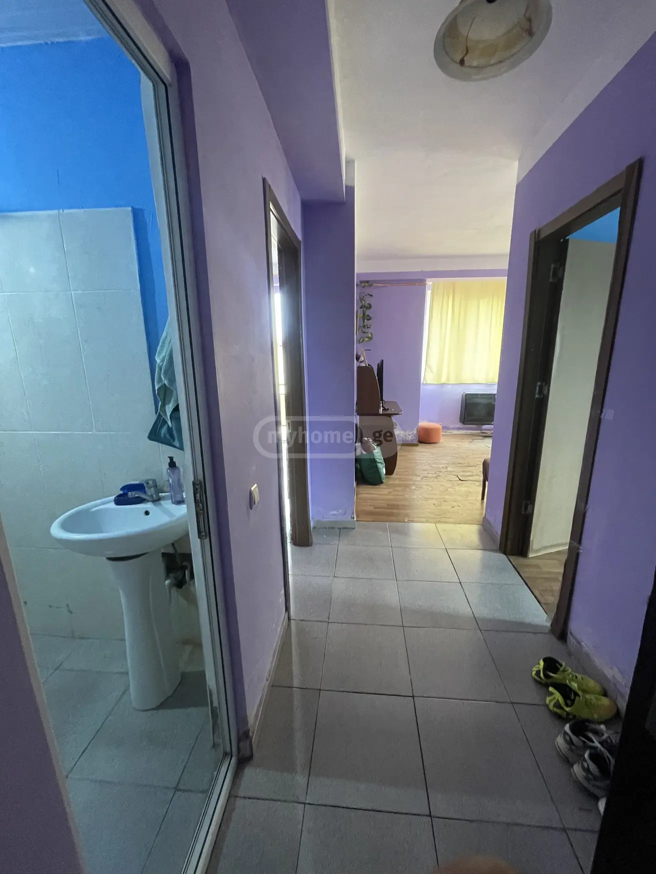 For Sale 2 Room Apartment Potshi view 2
