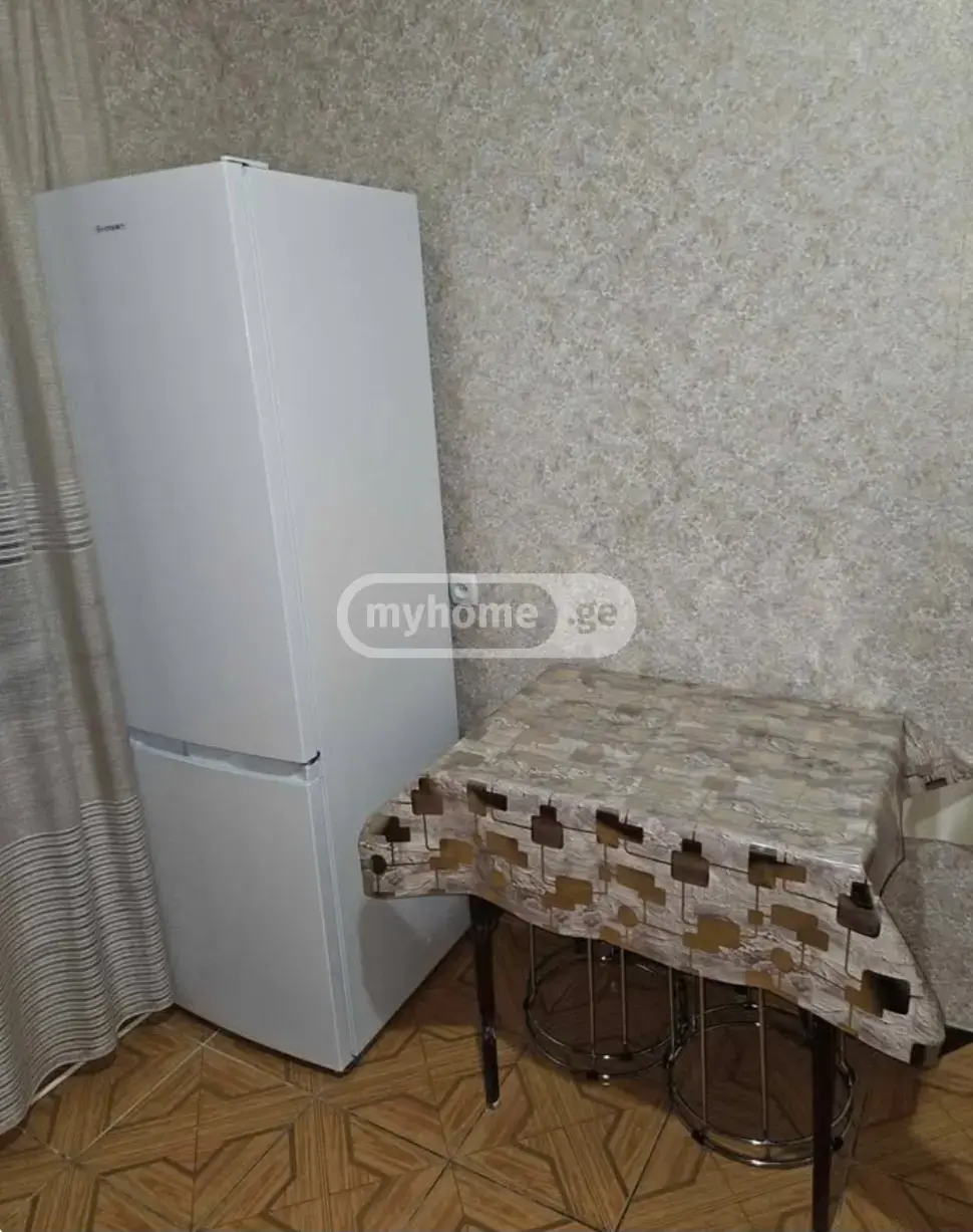 For Rent 3 Room Apartment Kutaisshi view 7