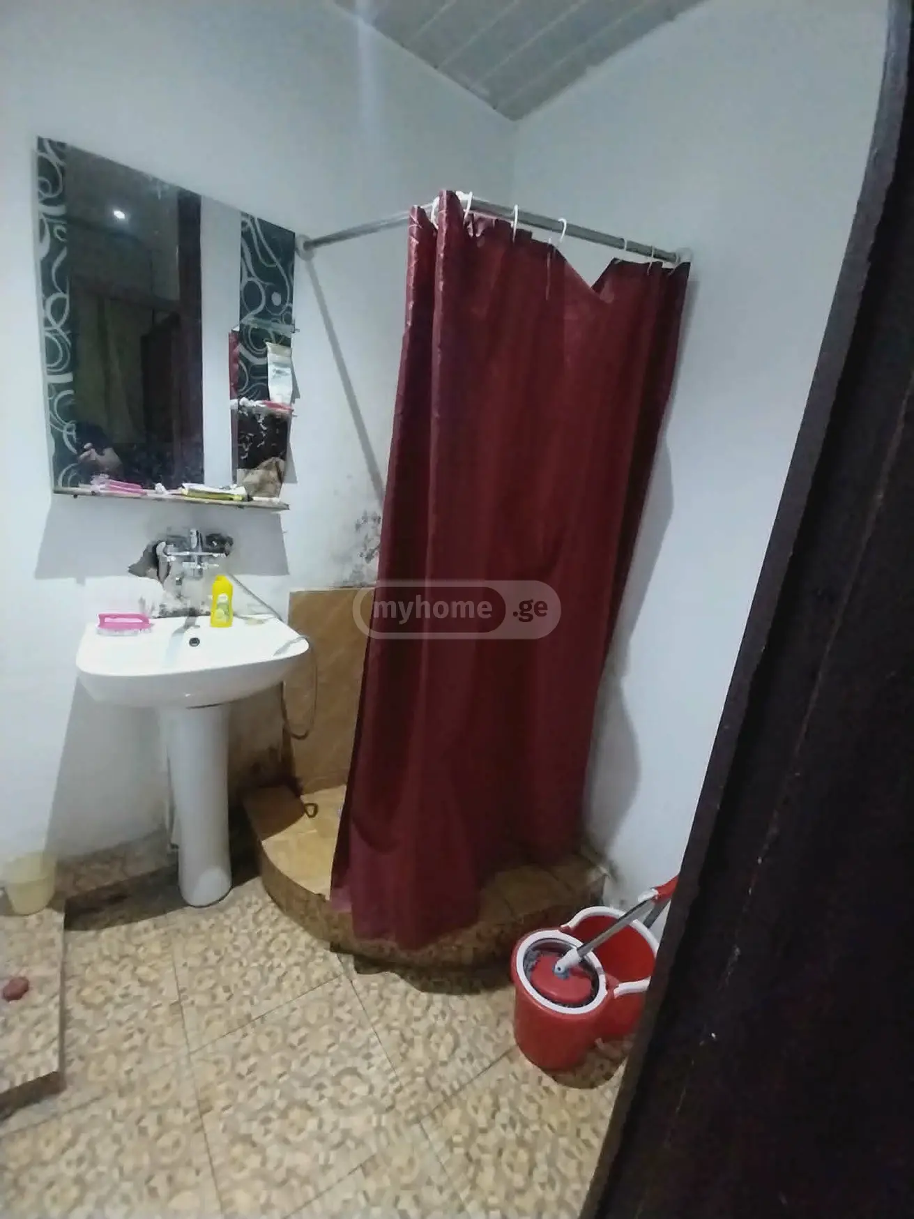 For Sale 3 Room Apartment Kutaisshi view 4