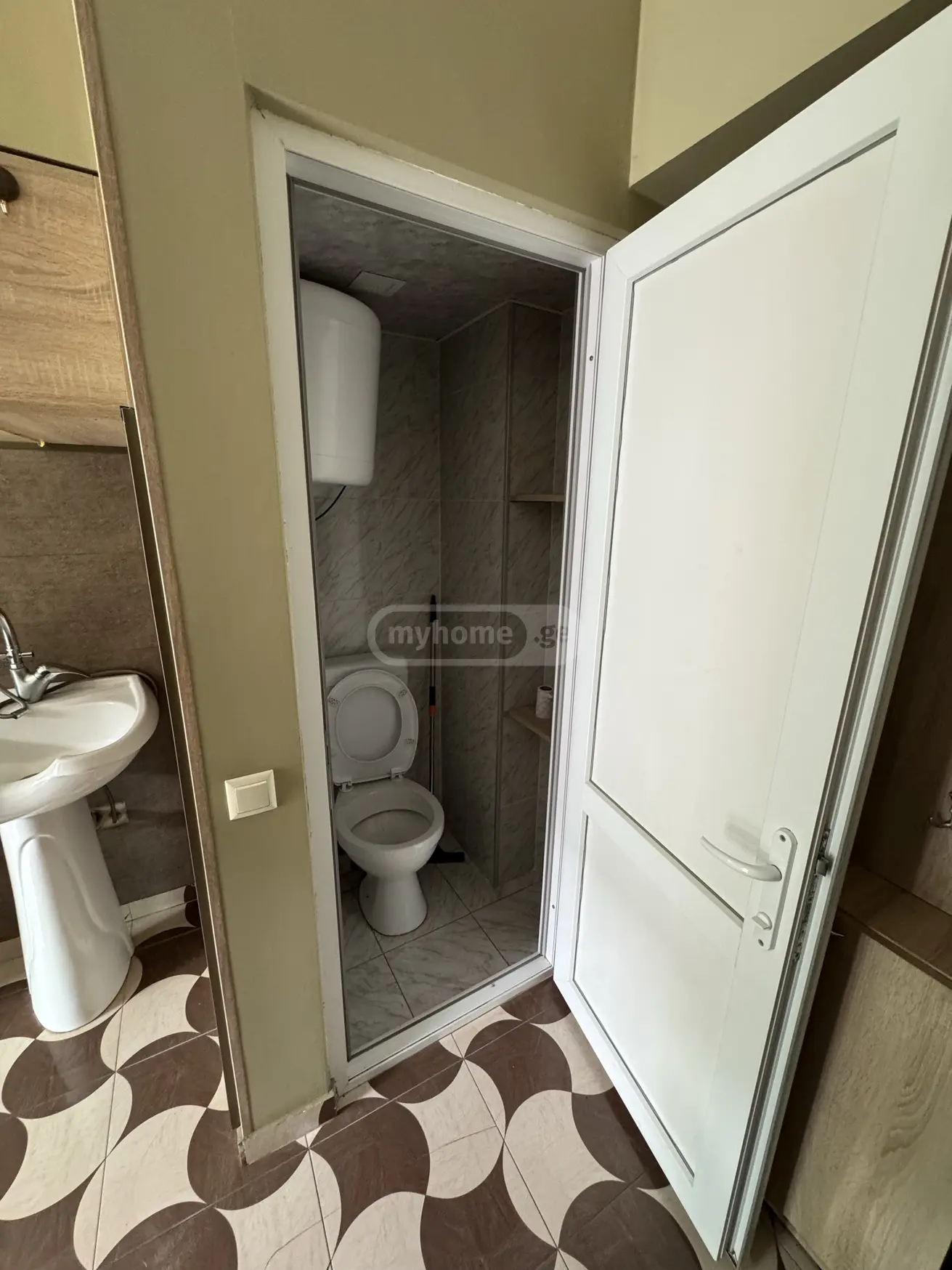 For Rent Universaluri Commercial Space Kutaisshi view 3