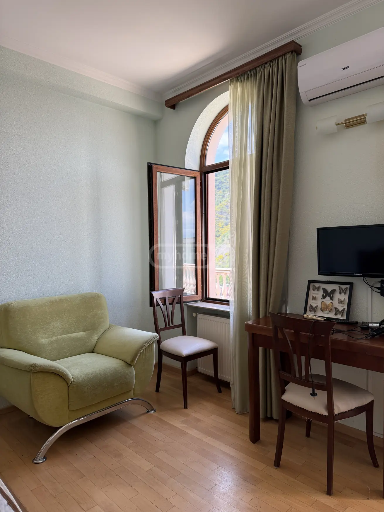 For Sale 7 Room Private House Mtatsmindaze, 9 of 12