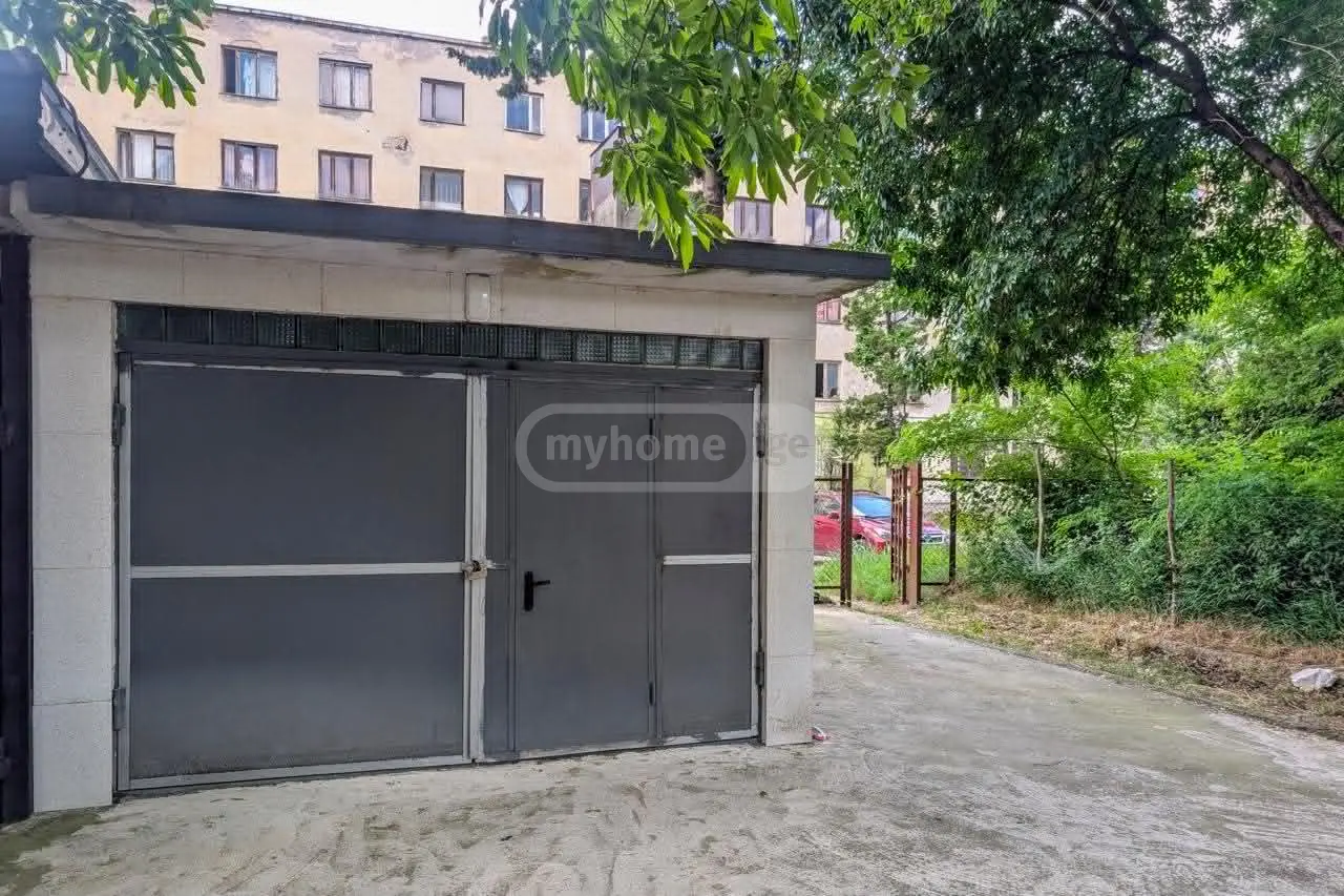 For Sale 4 Room Apartment Kutaisshi view 13