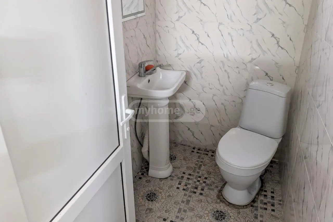 For Sale 4 Room Apartment Kutaisshi view 15