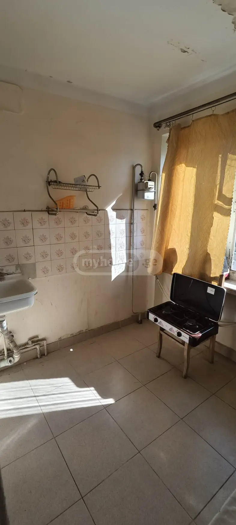 For Sale 1 Room Apartment Kutaisshi view 2