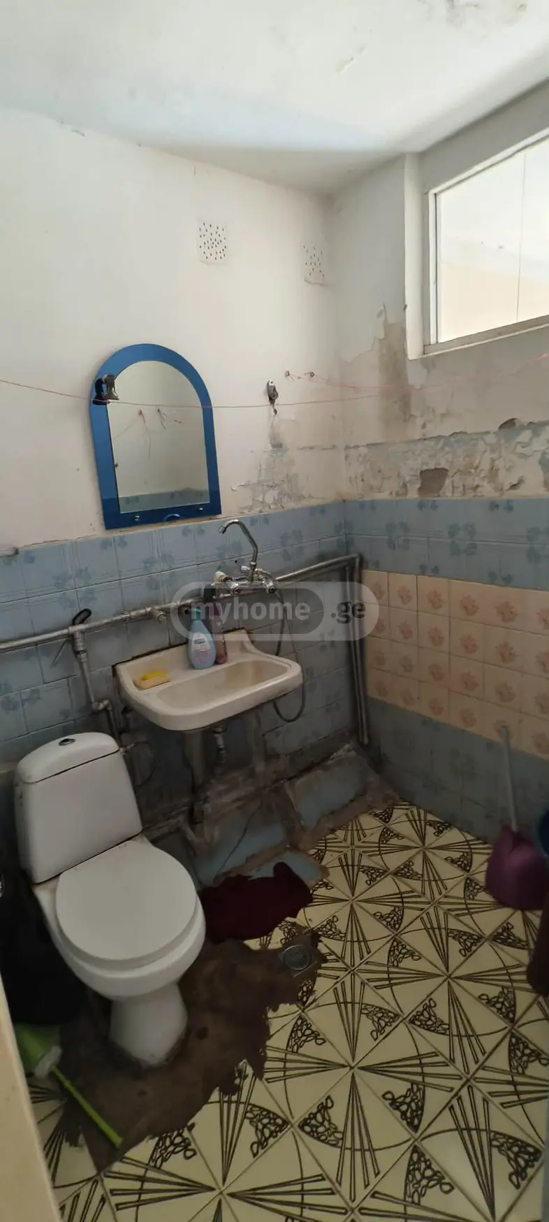 For Sale 1 Room Apartment Kutaisshi view 4