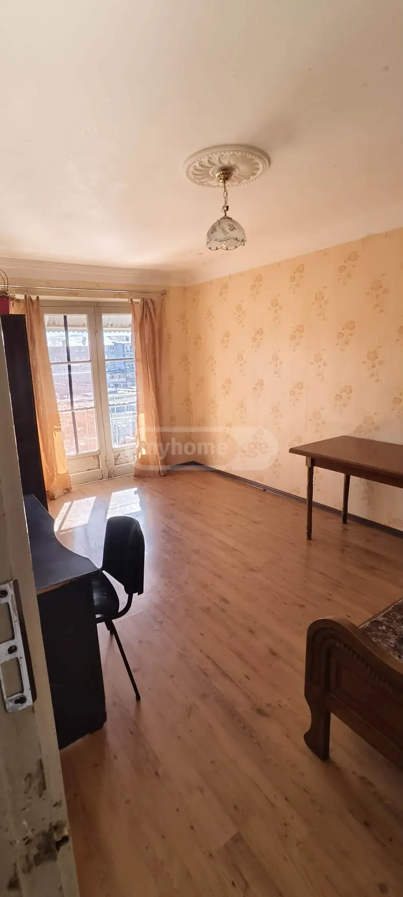 For Sale 1 Room Apartment Kutaisshi view 1