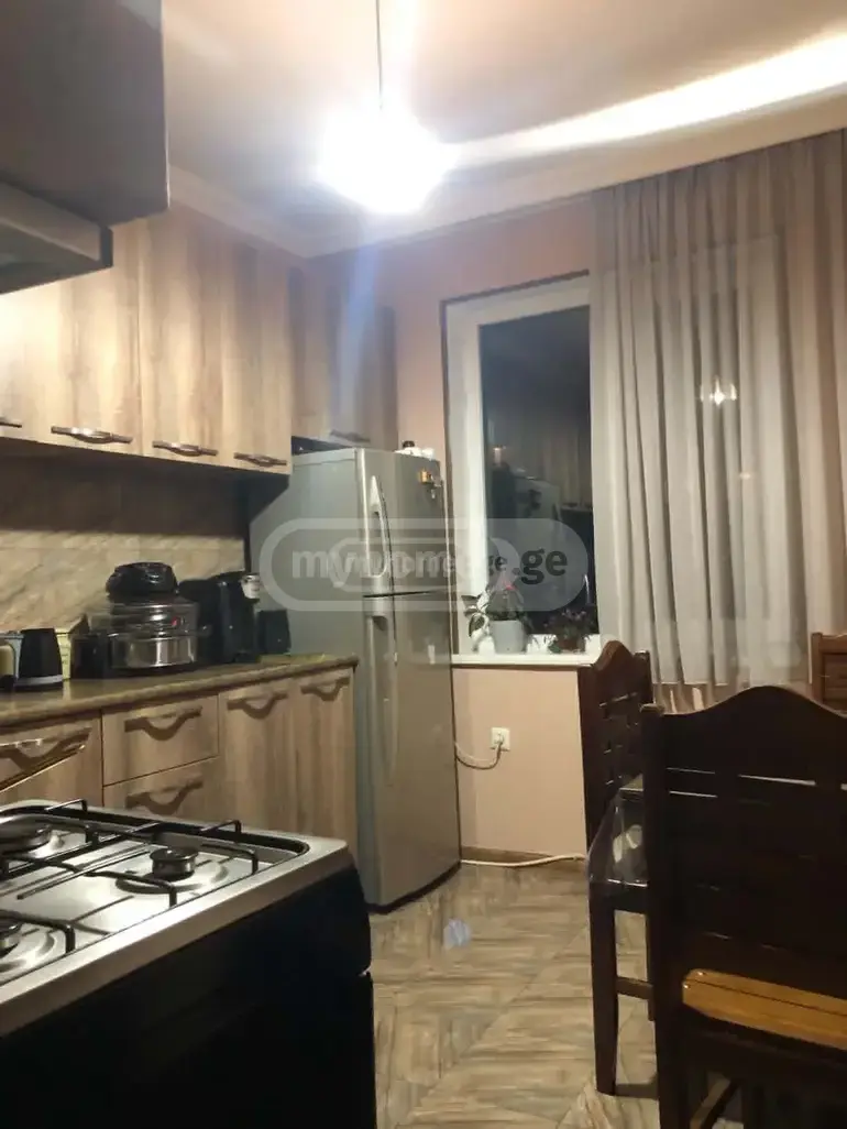 For Sale 3 Room Apartment Kutaisshi view 2