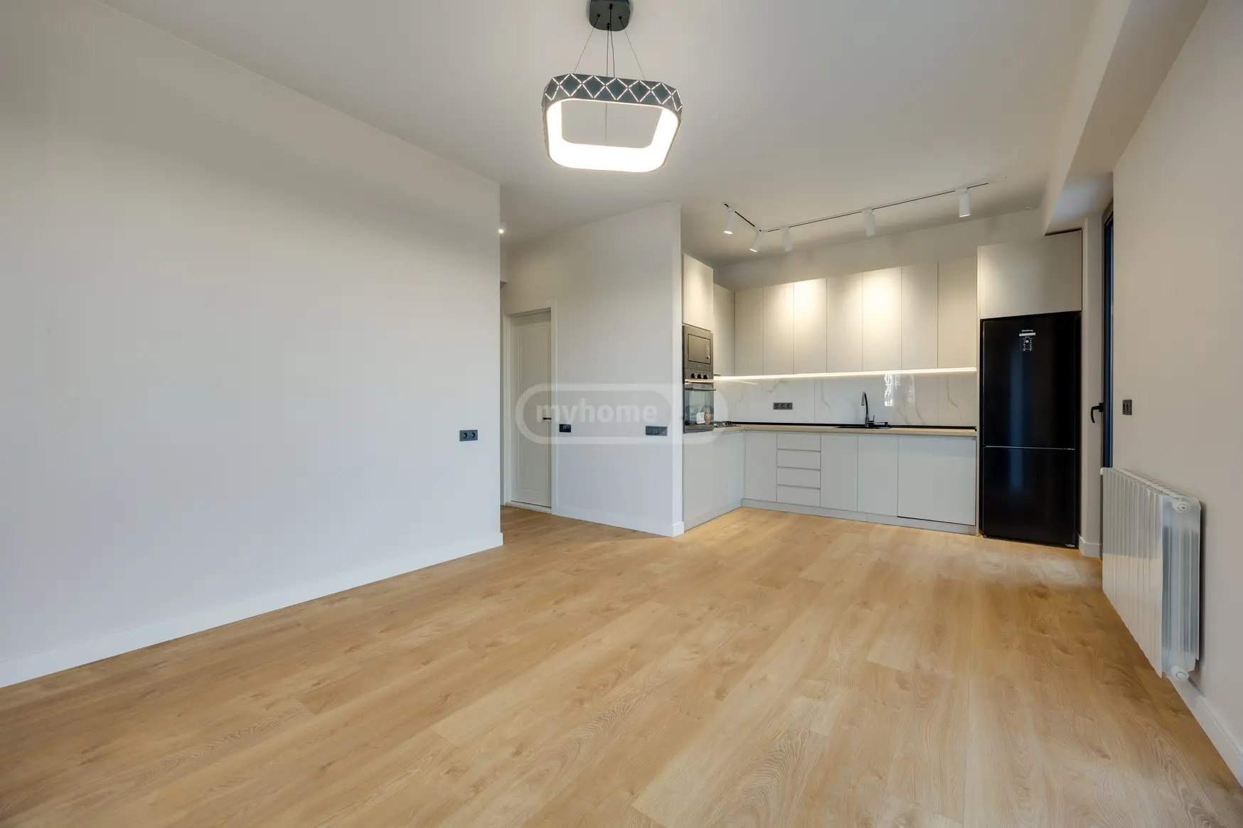For Sale 4 Room Apartment Varketilshi, 3 of 12