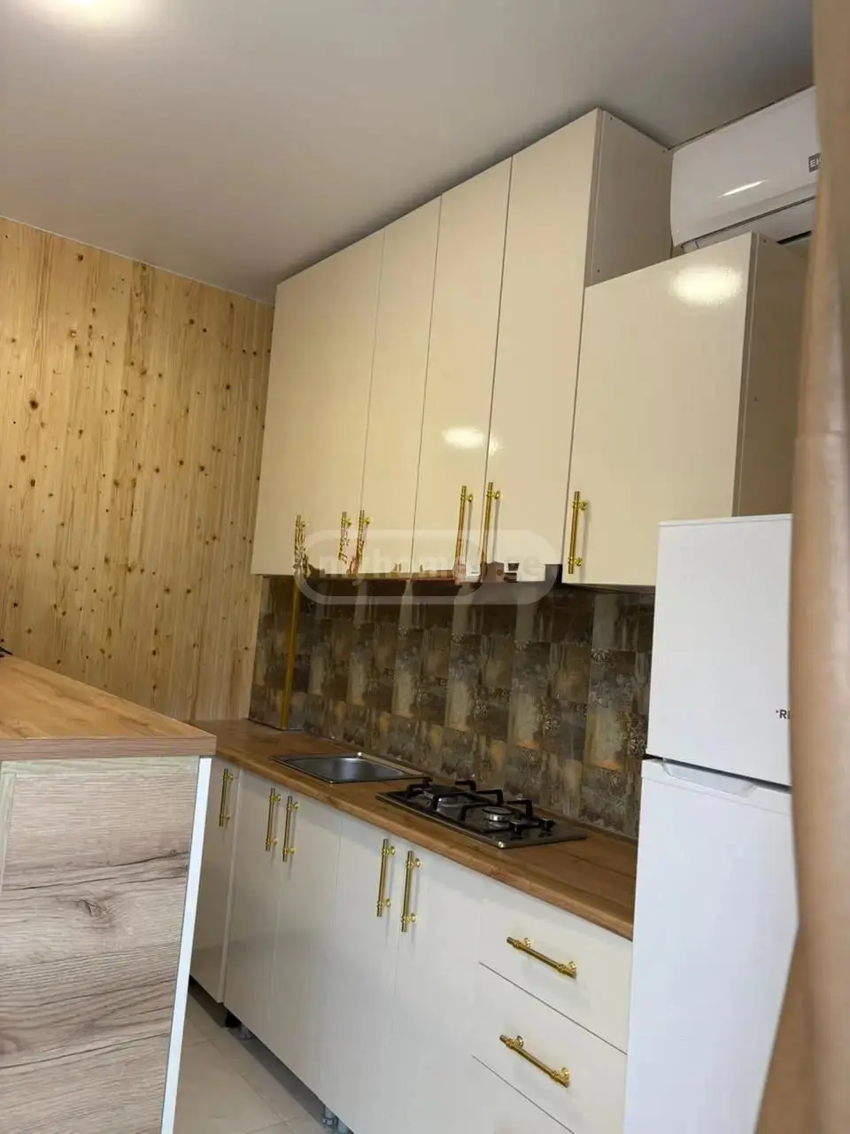 ქირავდება 2-ოთახი კერძო სახლი view 3