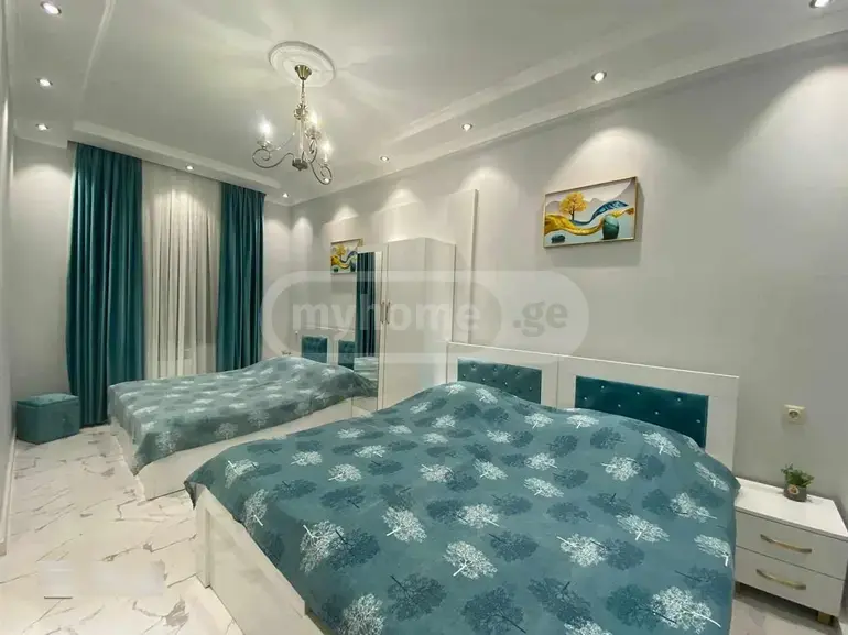 For Rent 10+ Room Sastumro In Batumi view 6