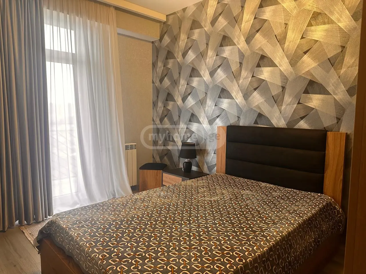 For Sale 4 Room Apartment, 1 of 12