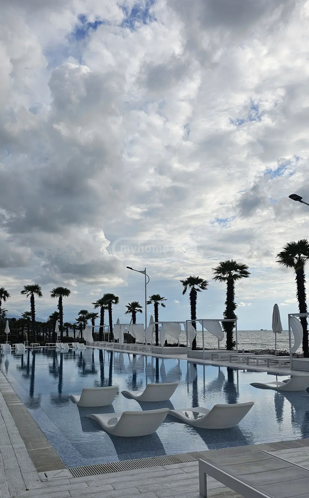Daily Rent 1 Room Sastumro Kobuletis Munitsipalitetshi view 1