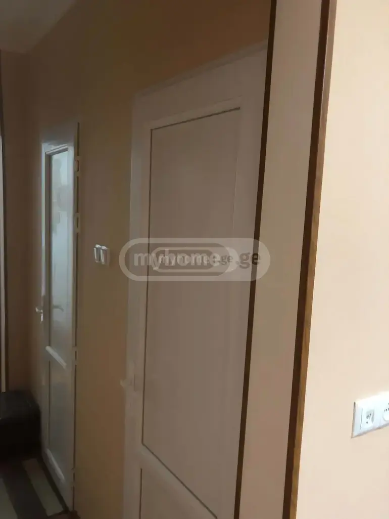 For Sale 3 Room Apartment Kutaisshi view 7