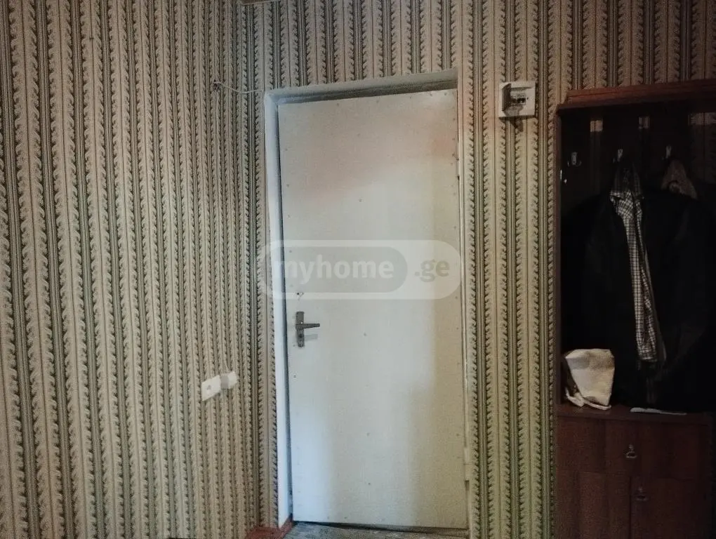 For Sale 3 Room Apartment Borjomshi view 4
