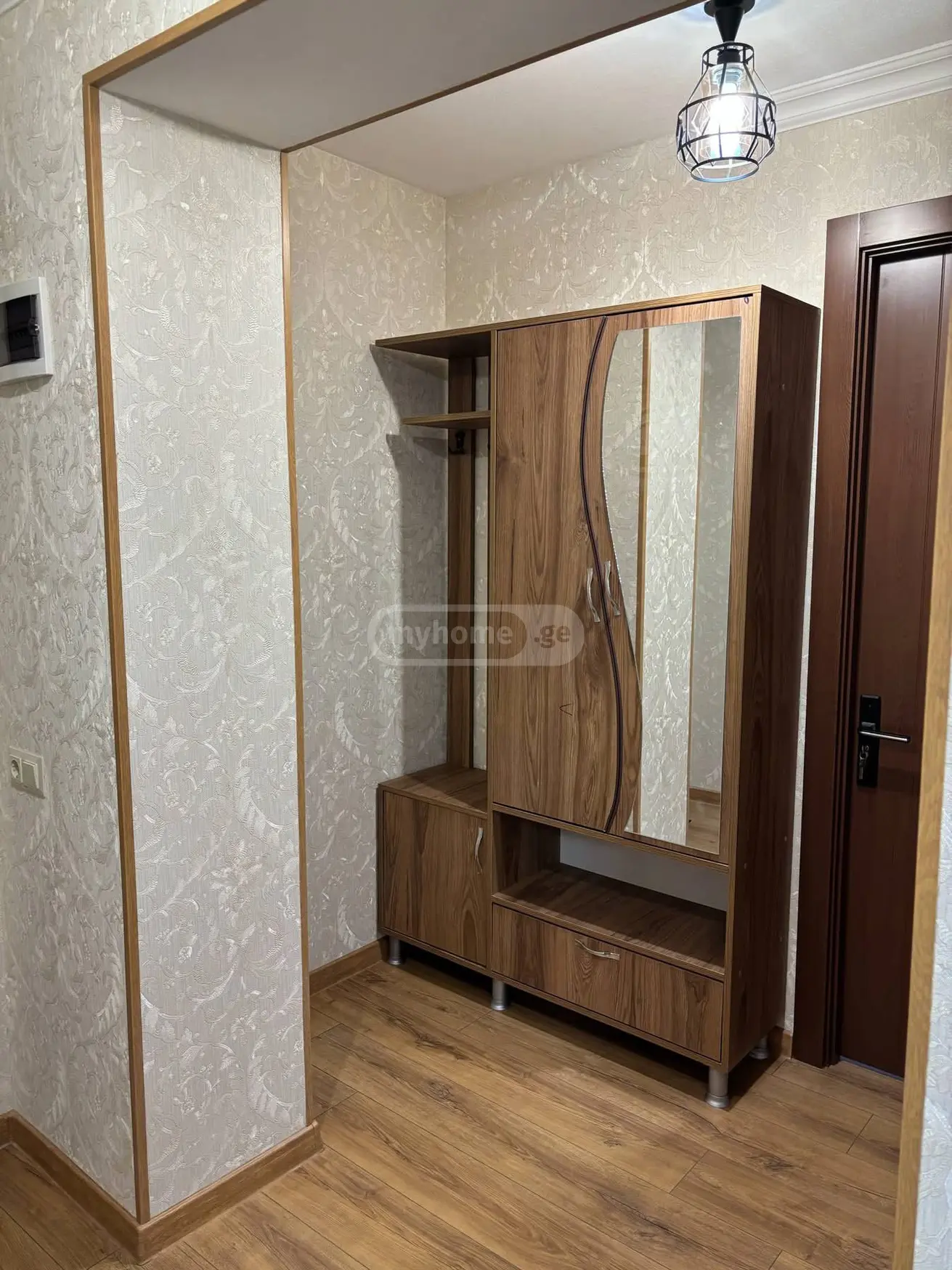 For Rent 3 Room Apartment Kutaisshi, 2 of 12