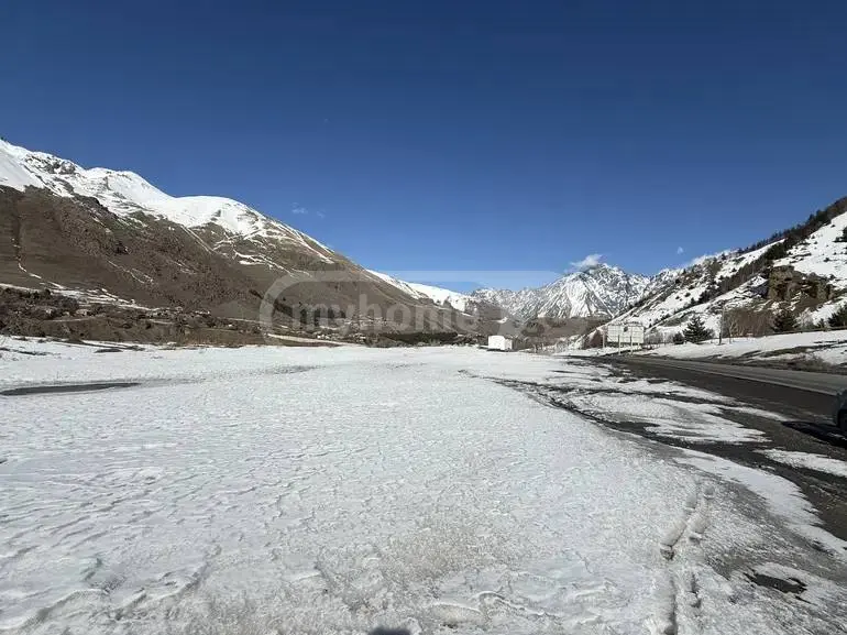 For Sale Sasoplo-Sameurneo Land Plot Qazbegshi view 4