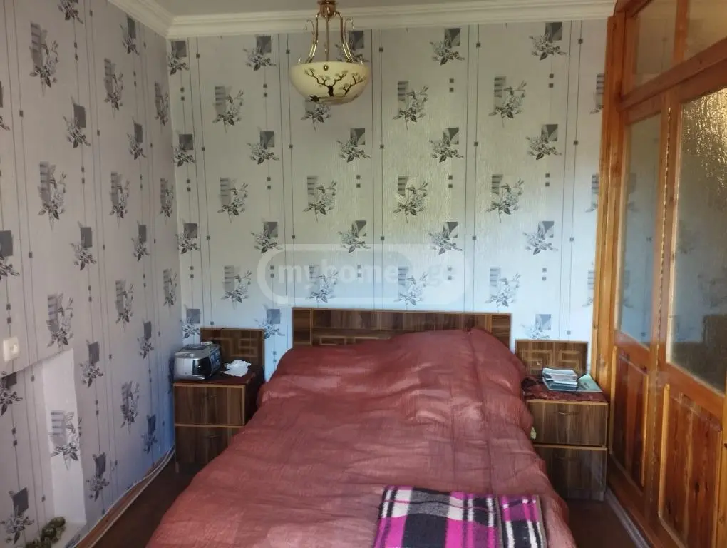 For Sale 3 Room Apartment Borjomshi view 5