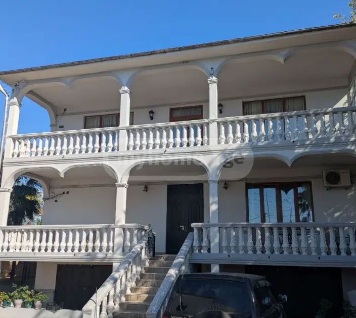 For Sale 10+ Room Sastumro In Batumi view 1
