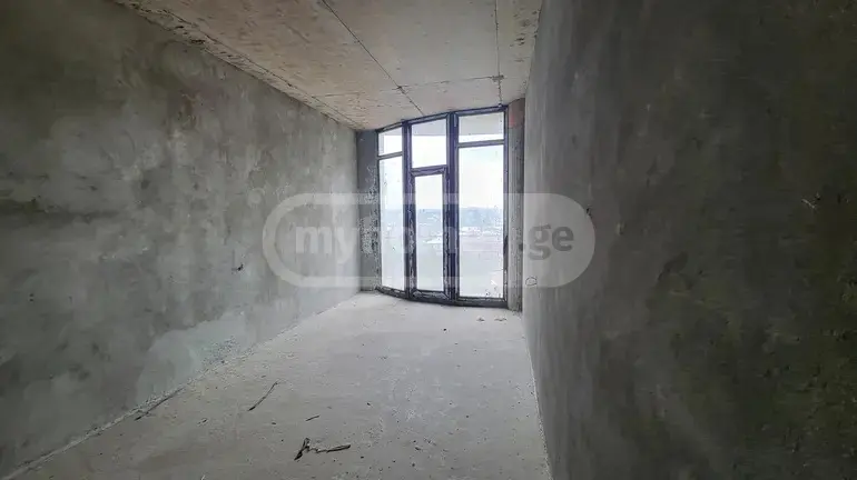 იყიდება 4-ოთახი ბინა Zugdidshiში view 3