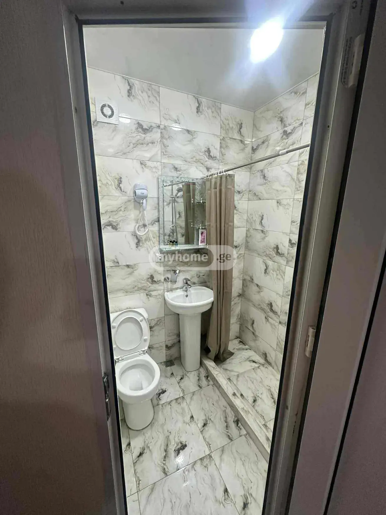 For Rent 2 Room Apartment Kutaisshi view 3