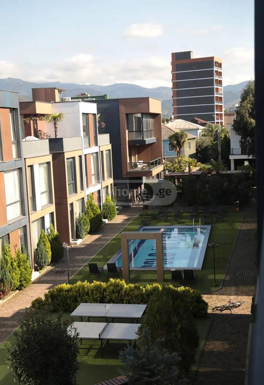 For Sale 4 Room Private House view 1