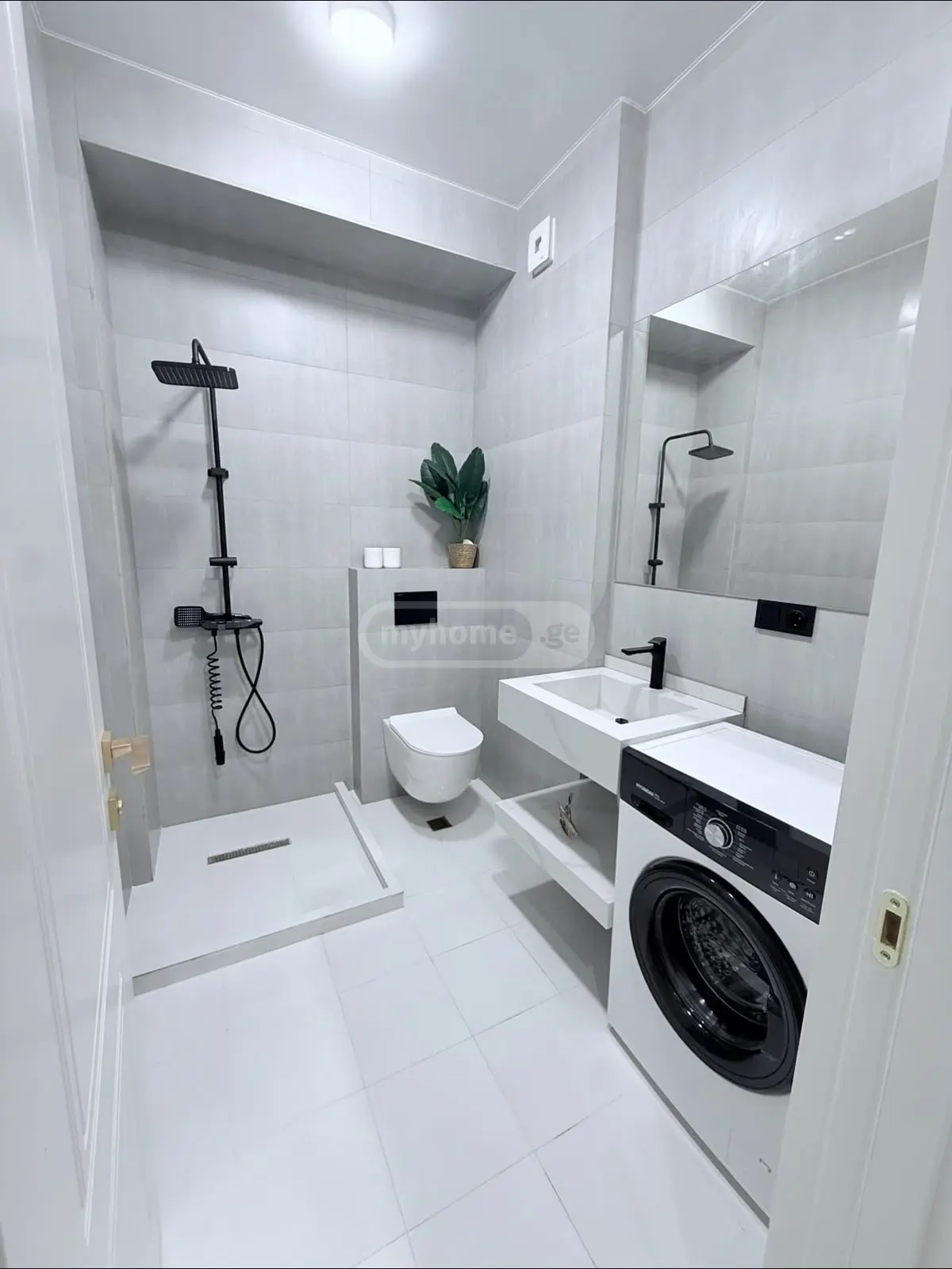 For Sale 2 Room Apartment, 5 of 12