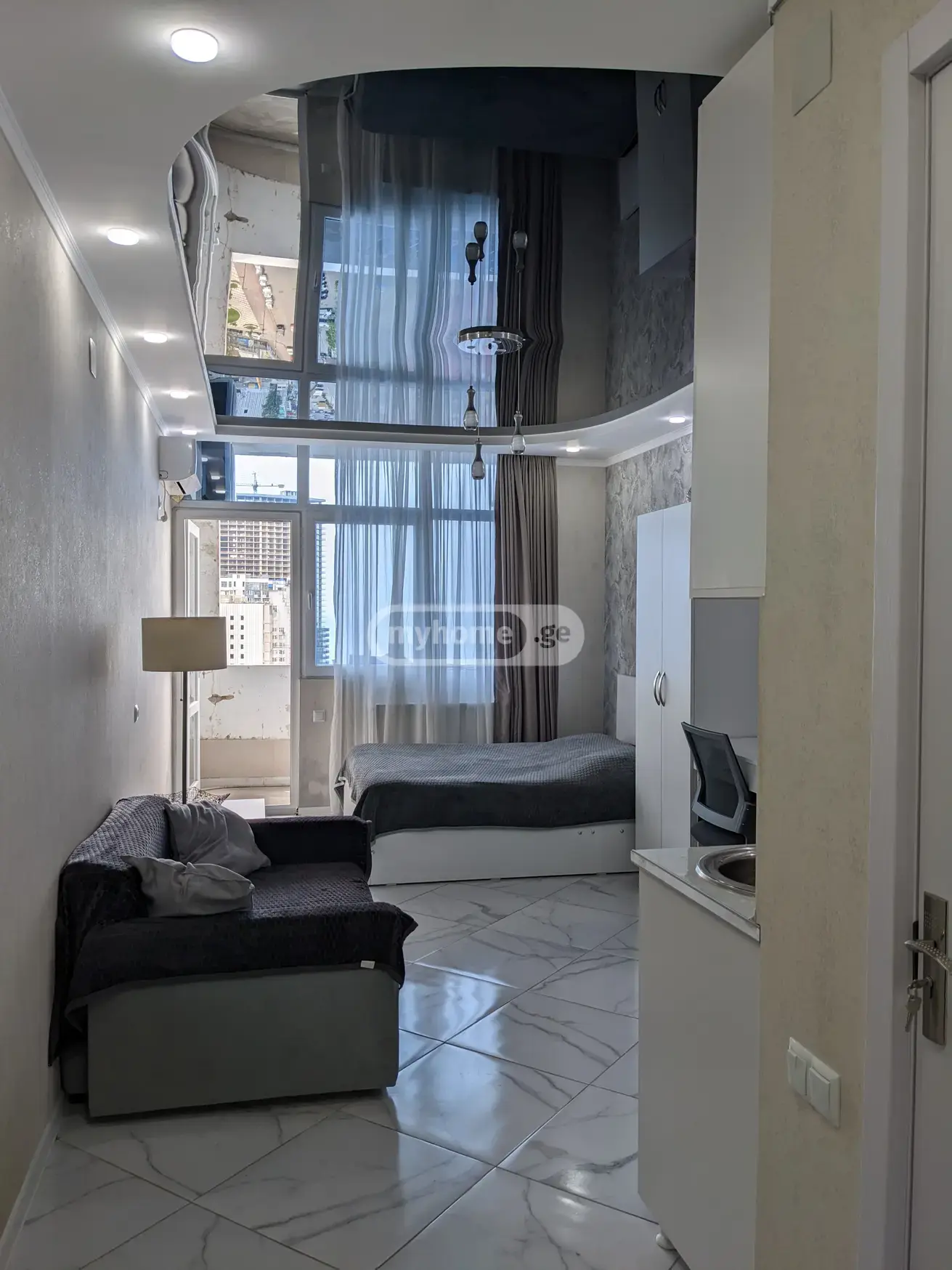1 Room Flat Daily Rent. Batumi view 10