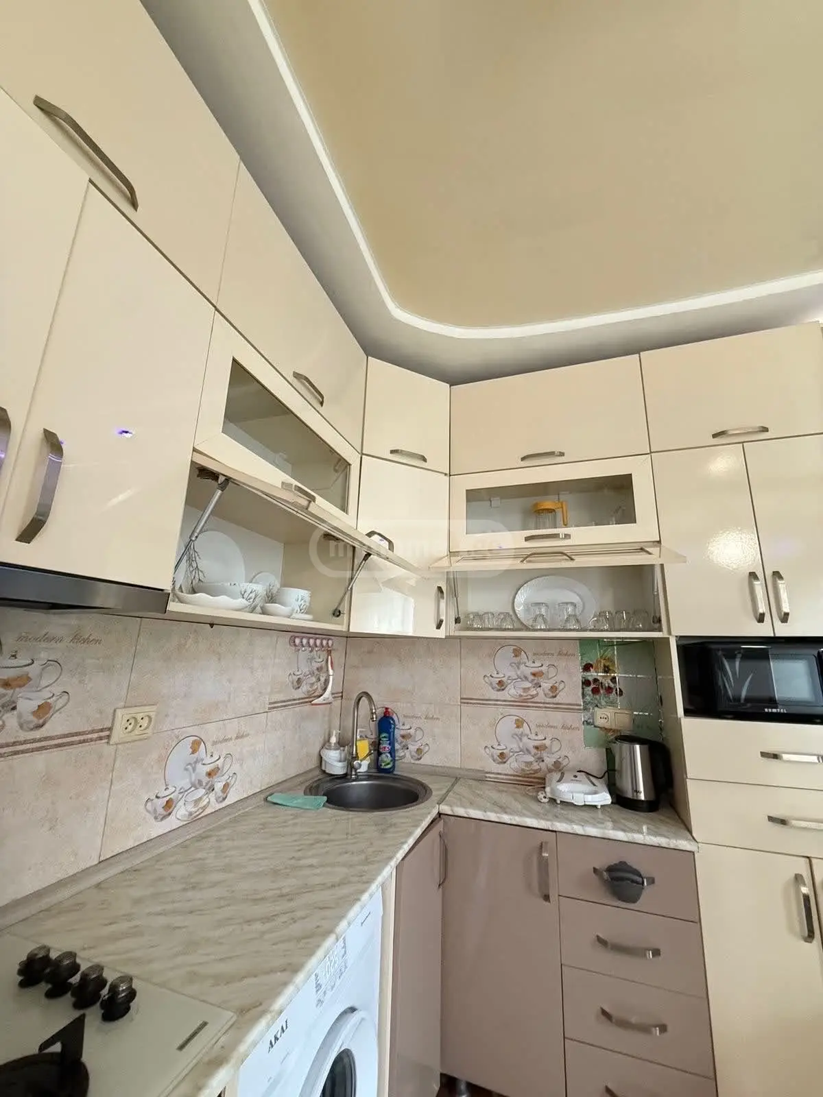For Sale 3 Room Apartment view 4