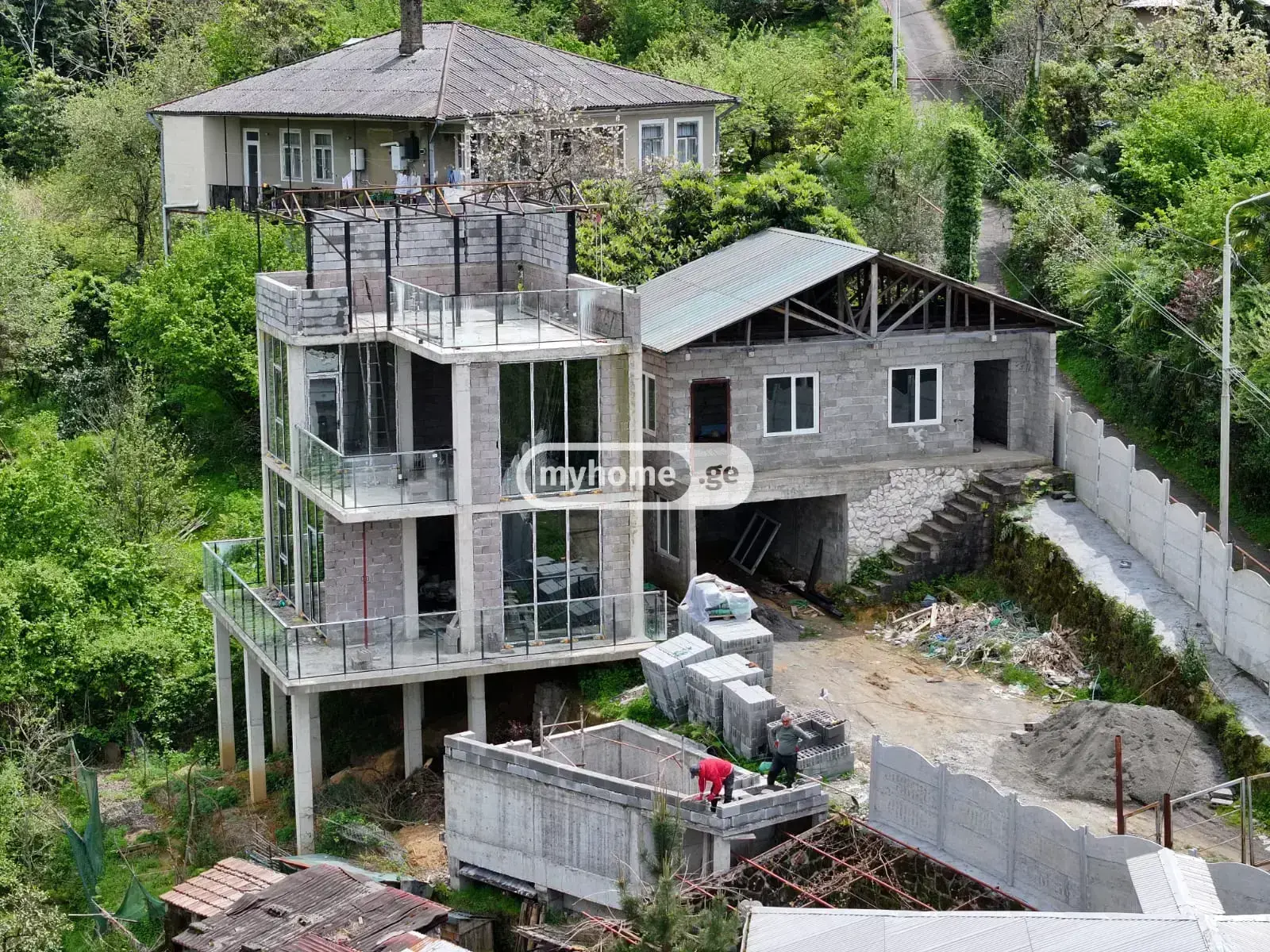 For Sale 5 Room Private House view 1