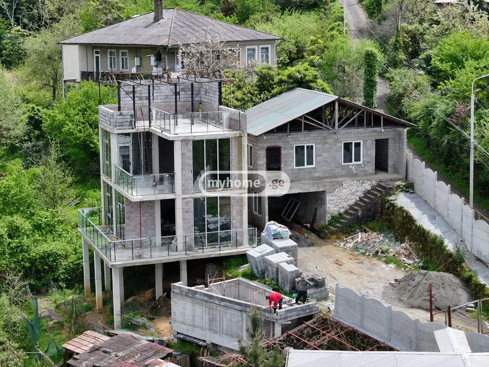 For Sale 5 Room Private House view 1