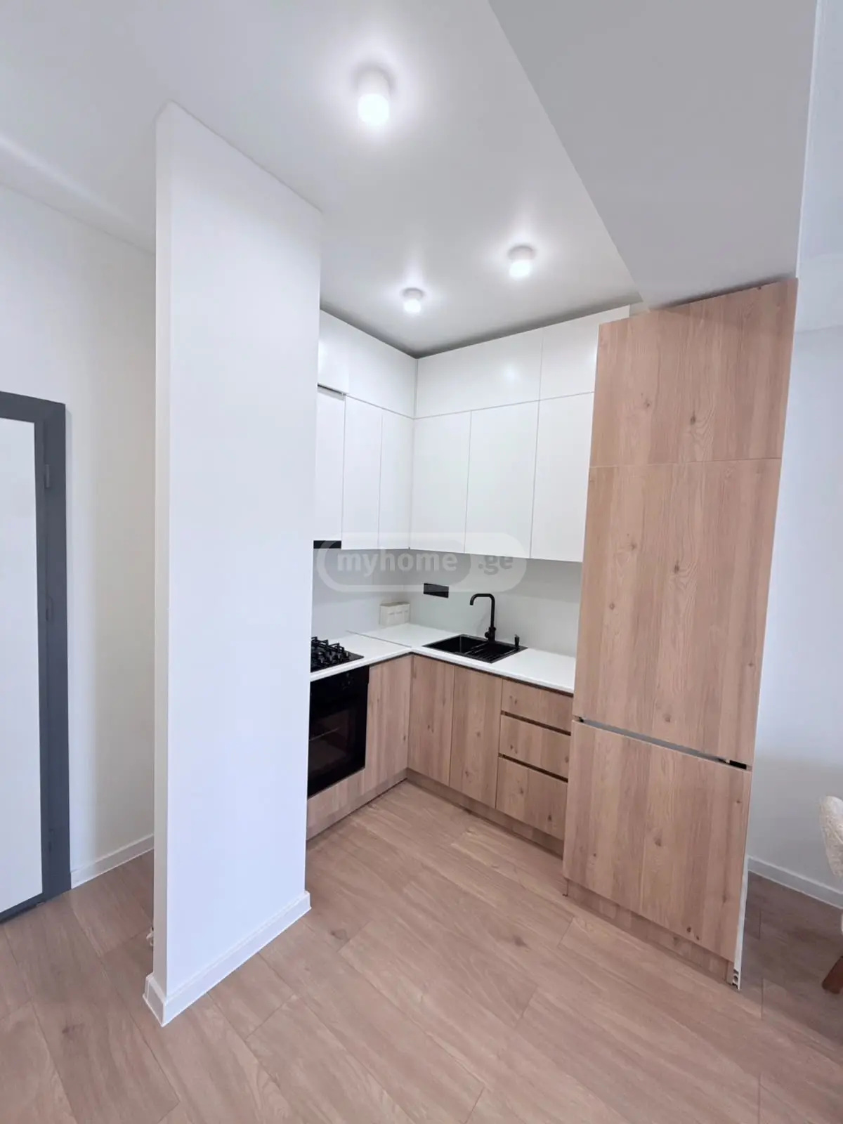For Sale 2 Room Apartment, 8 of 12